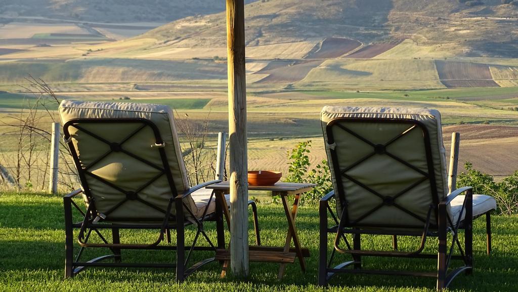 Hotel Cardamomo Sigueenza Carabias  Екстериор снимка