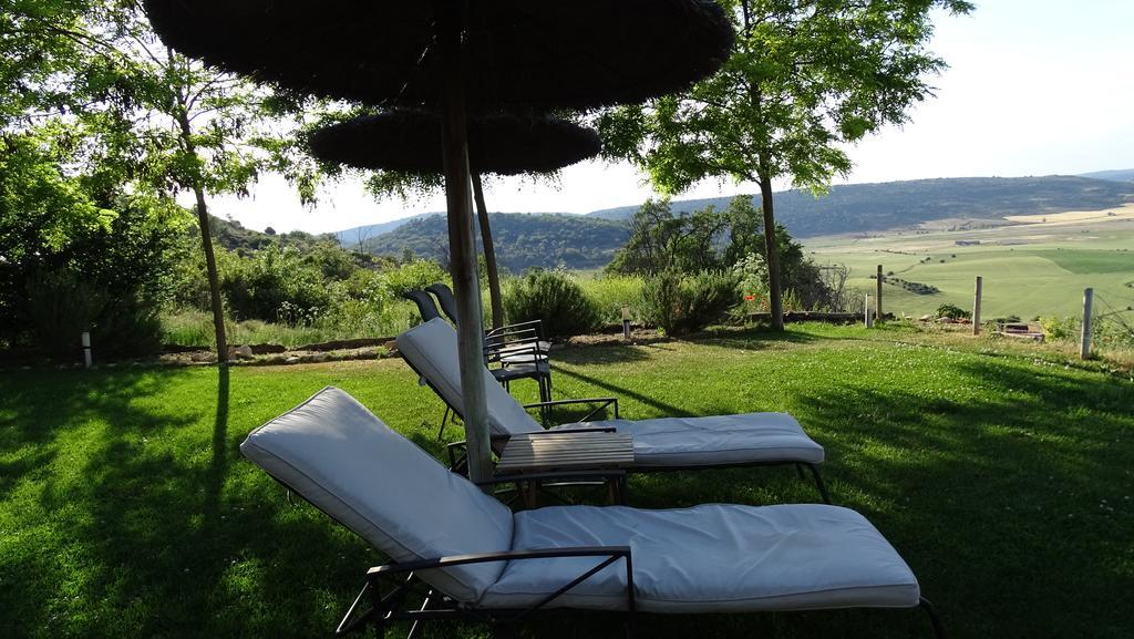 Hotel Cardamomo Sigueenza Carabias  Екстериор снимка